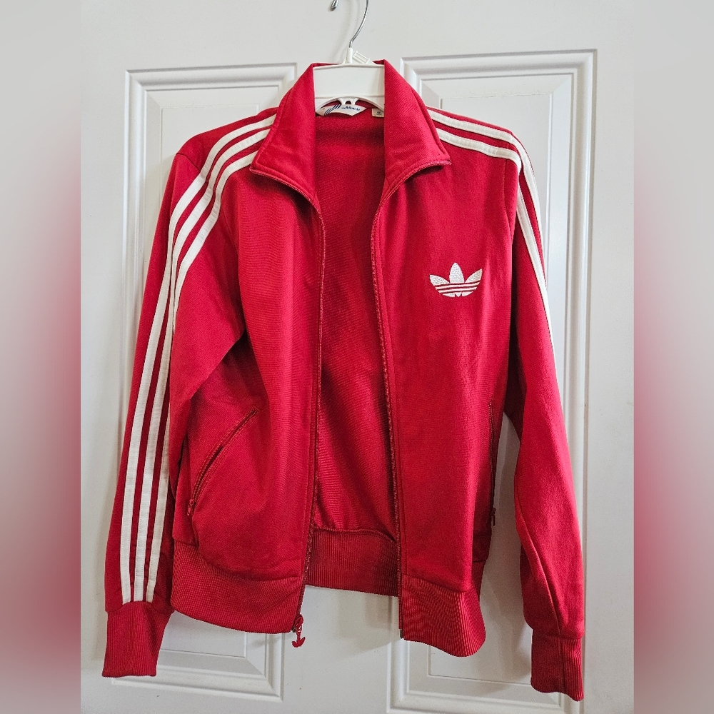 COPY - ADIDAS Jacket Red White sporty Women Teens Kids